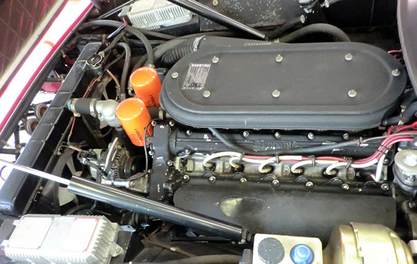 フェラーリ 365GTB/4 デイトナ エンジン