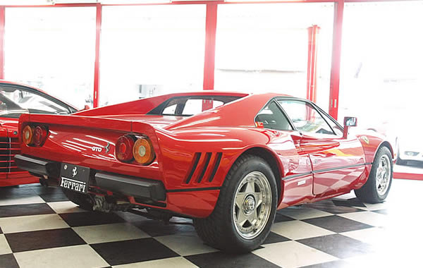 1985 フェラーリ 288GTO 後方