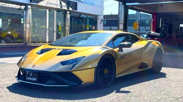 2022年 ランボルギー ウラカン STO(LDF) ディーラー車 ゴールドメタリック